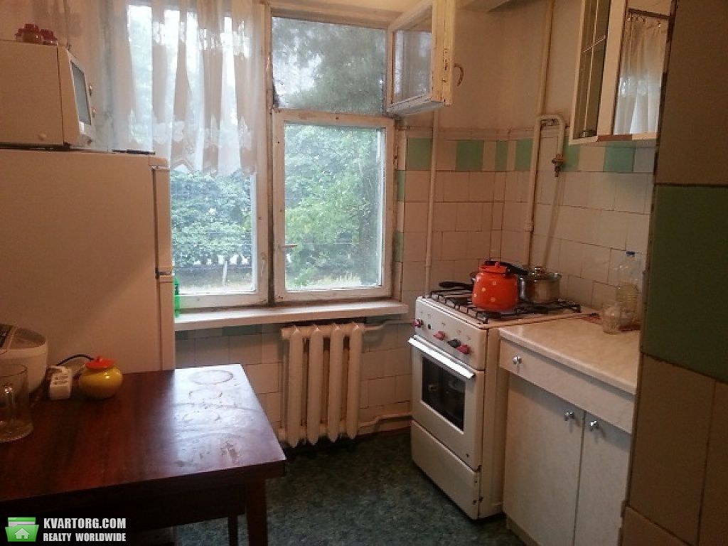 Sell 2-room apartment. Киев,  Дегтяревская — photo 4