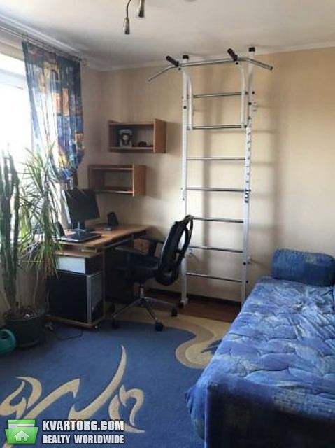 Sell 3-room apartment. Киев,  Ватутина пр — photo 4