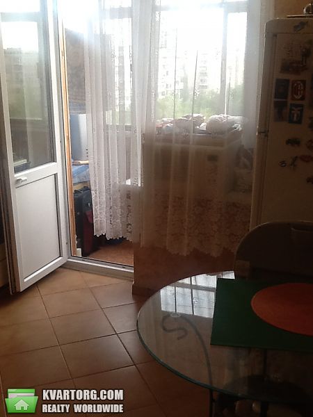Sell 1-room apartment. Киев, пр. Оболонский — photo 3