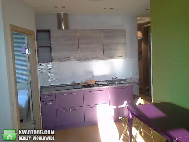 Rent out 2-room apartment. Киев, Бажана — photo 10