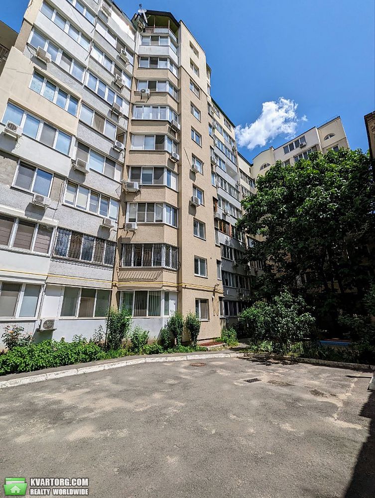 Sell 3-room apartment. Одесса, Льва Толстого — photo 1