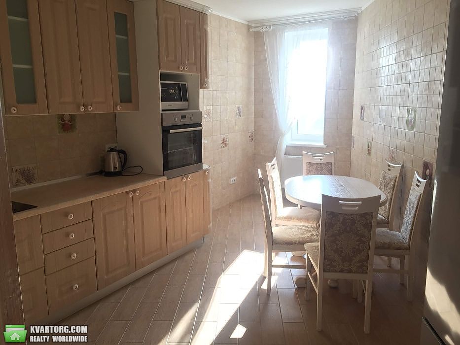 Rent out 1-room apartment. Киев,  Глушкова пр — photo 1