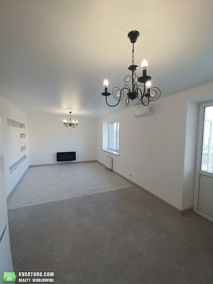 Sell 2-room apartment. Киев,  Новомостицкая — photo 3