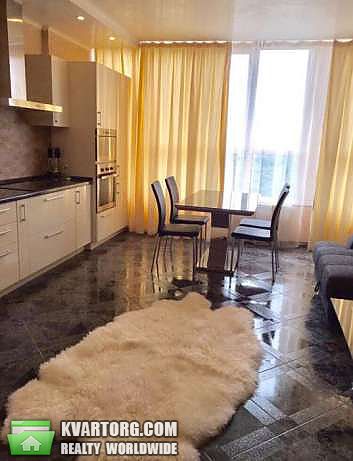 Sell 3-room apartment. Киев,  Петропавловская — photo 2