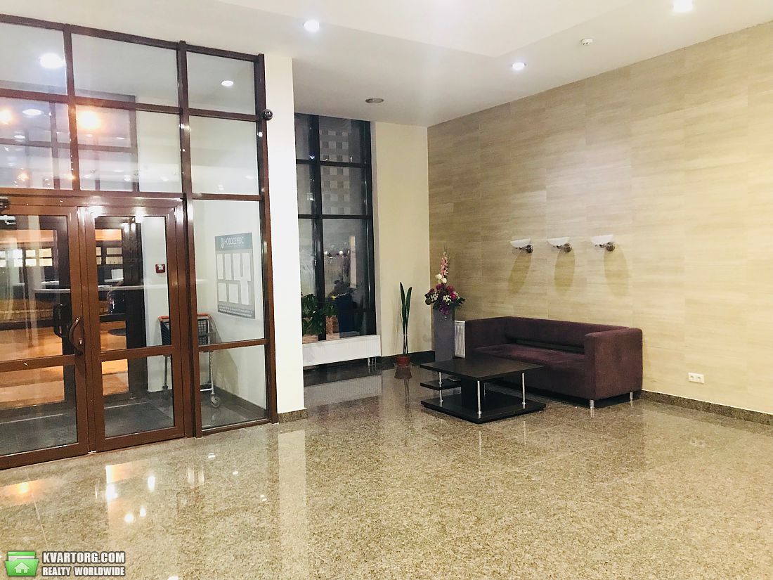 Sell 3-room apartment. Киев,  Драгомирова — photo 4