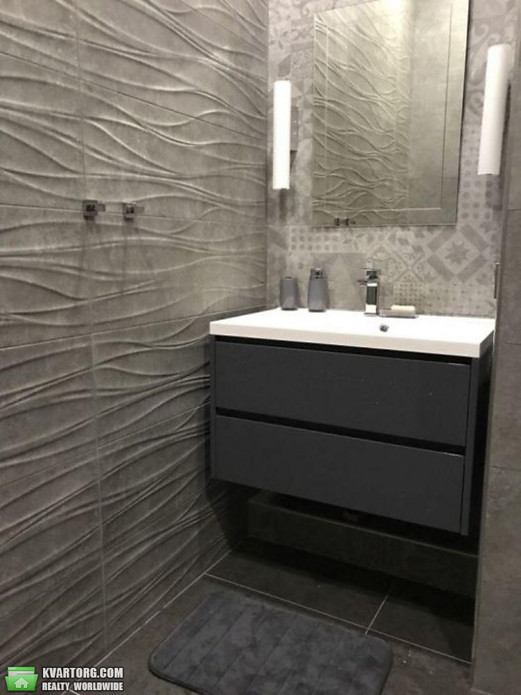 Rent out 3-room apartment. Киев,  Филатова — photo 8