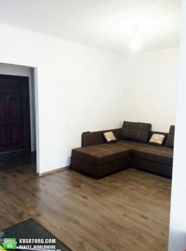 Sell 1-room apartment. Киев,  Вышгородская — photo 1