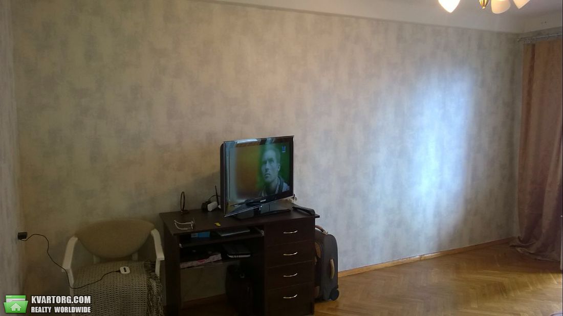 Sell 2-room apartment. Киев,  Оболонский пр — photo 2