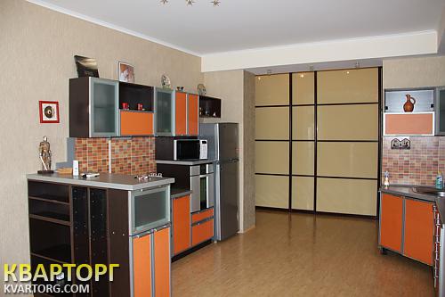 Rent out 2-room apartment. Одесса, Генуэзская — photo 1