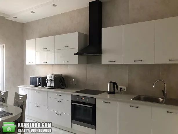 Sell 2-room apartment. Киев, Коновальца — photo 1