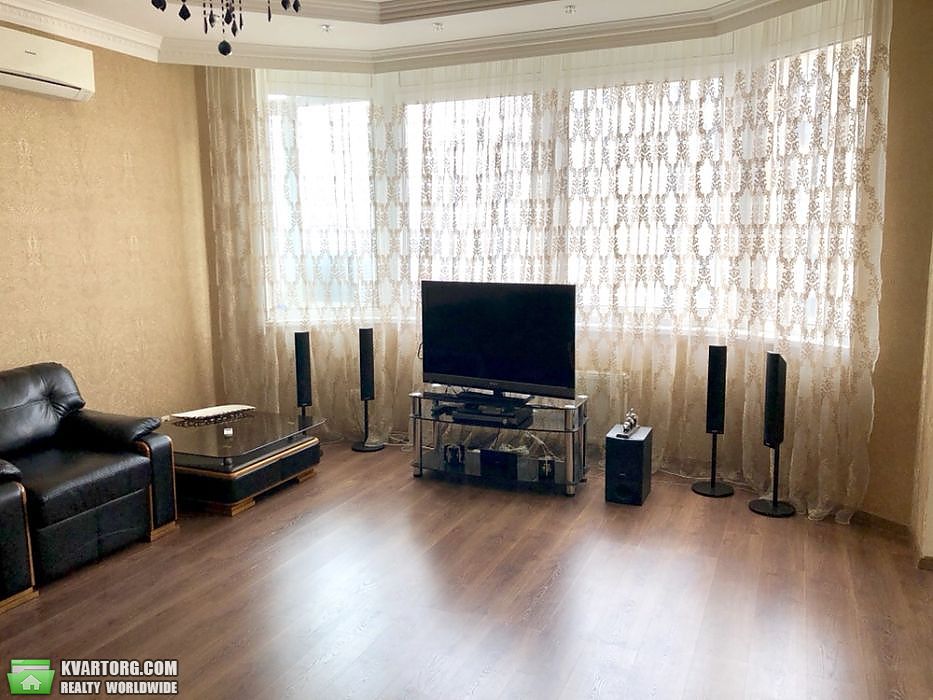 Sell 2-room apartment. Киев,  Никольско-Слободская — photo 3