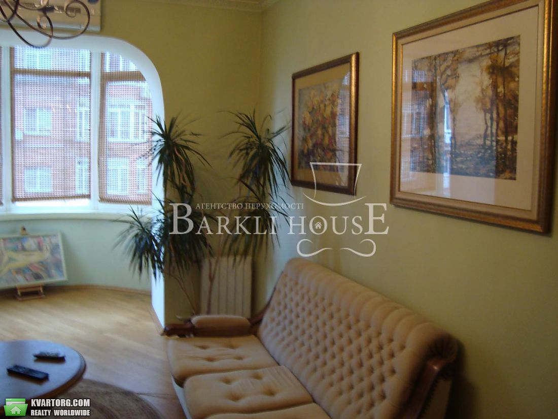 Rent out 2-room apartment. Киев,  Волошская — photo 7