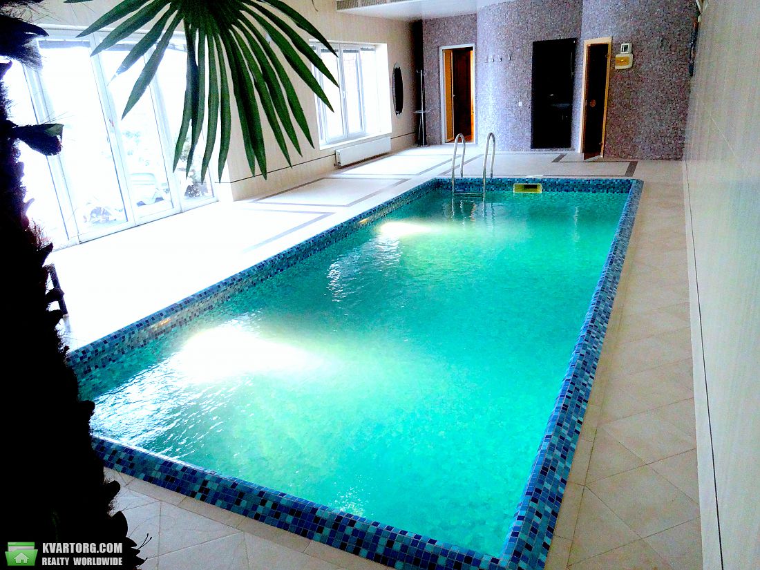Rent out house. Киев,  Осокорки — photo 1