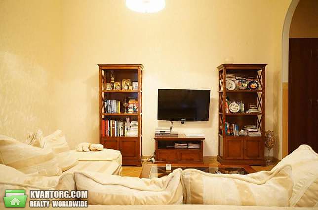 Sell 3-room apartment. Киев,  Артема — photo 1