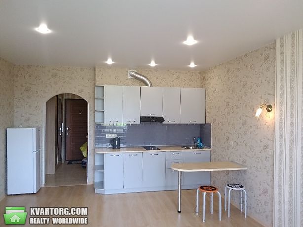 Rent out 1-room apartment. Киев,  Доковская — photo 1