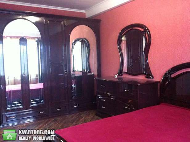 Rent out 2-room apartment. Киев,  Большая Васильковская — photo 4