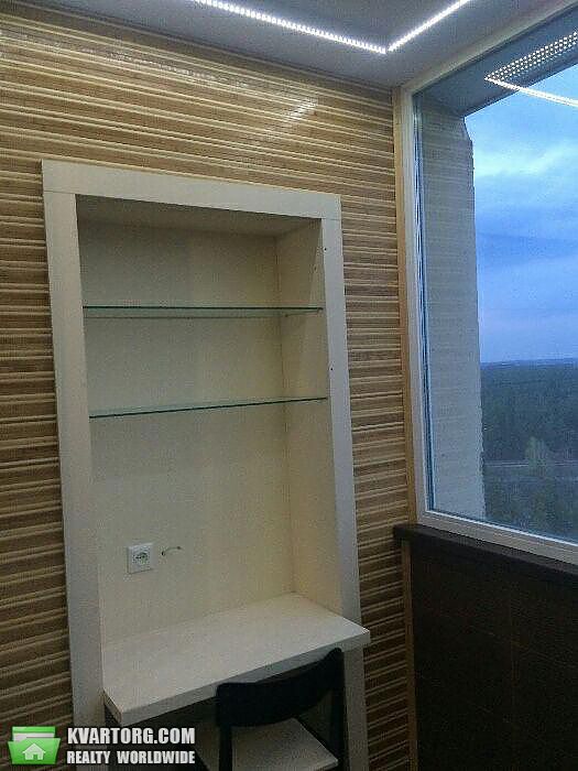 Rent out 1-room apartment. Киев,  Олевская — photo 3
