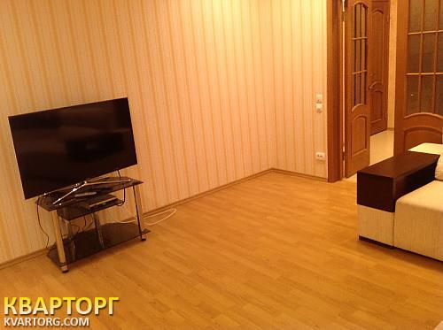 Rent out 2-room apartment. Киев, Бажана Николая просп. — photo 2