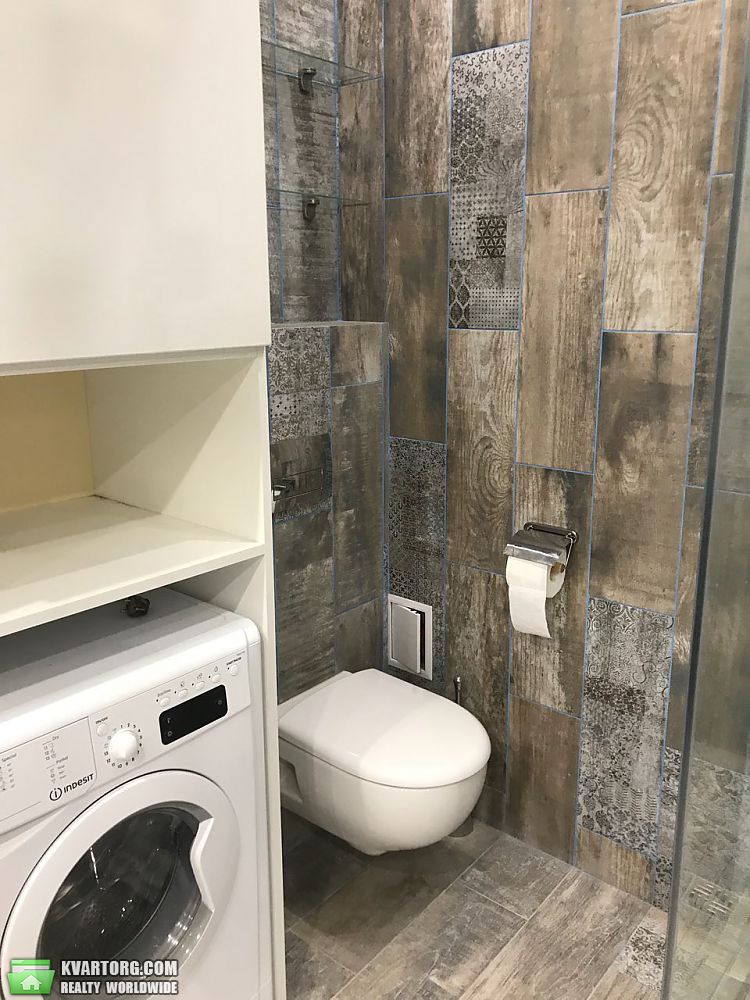 Rent out 2-room apartment. Киев,  Саксаганского — photo 7