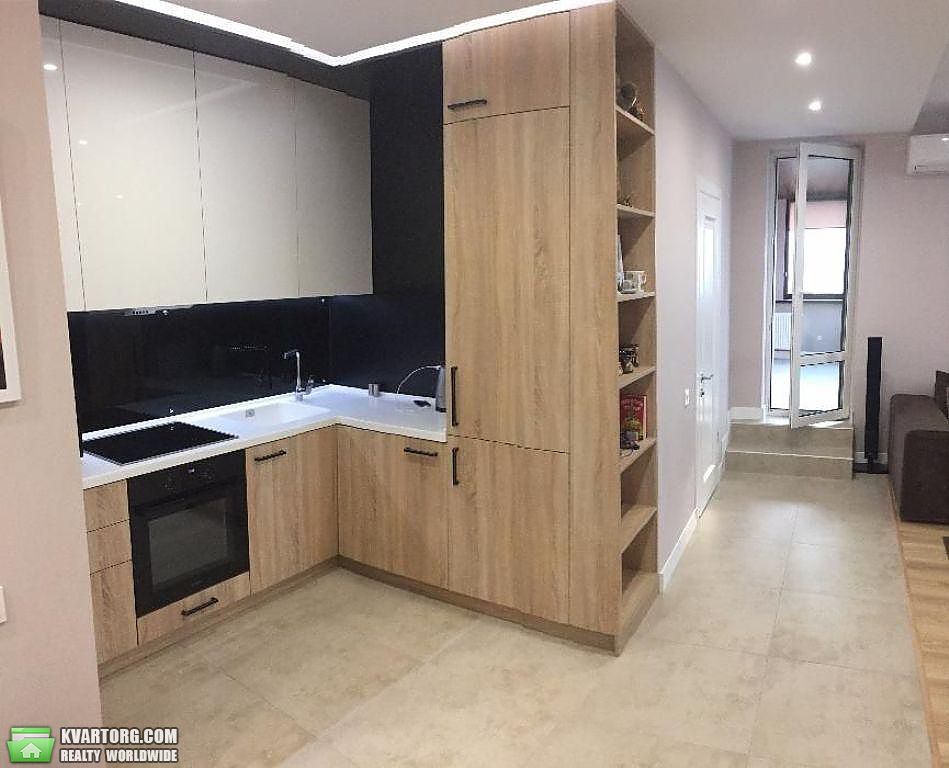 Rent out 2-room apartment. Киев,  Вильямса — photo 4