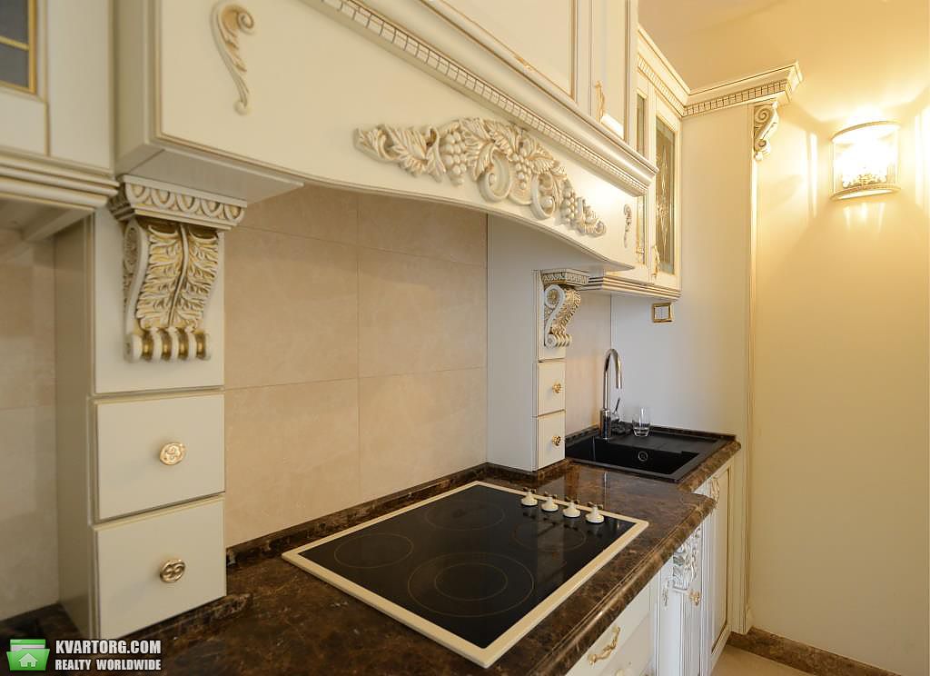 Sell 2-room apartment. Киев,  Щорса — photo 4