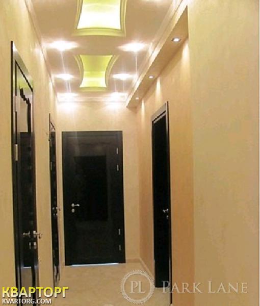 Sell 3-room apartment. Киев,  Щорса — photo 1