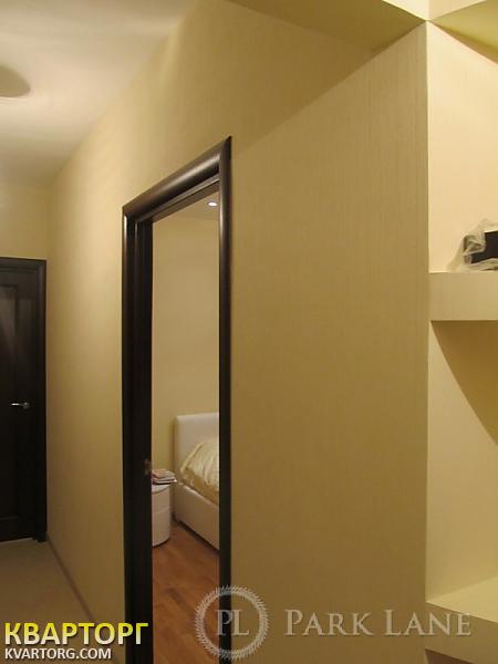 Sell 2-room apartment. Киев,  Никольско-Слободская — photo 4