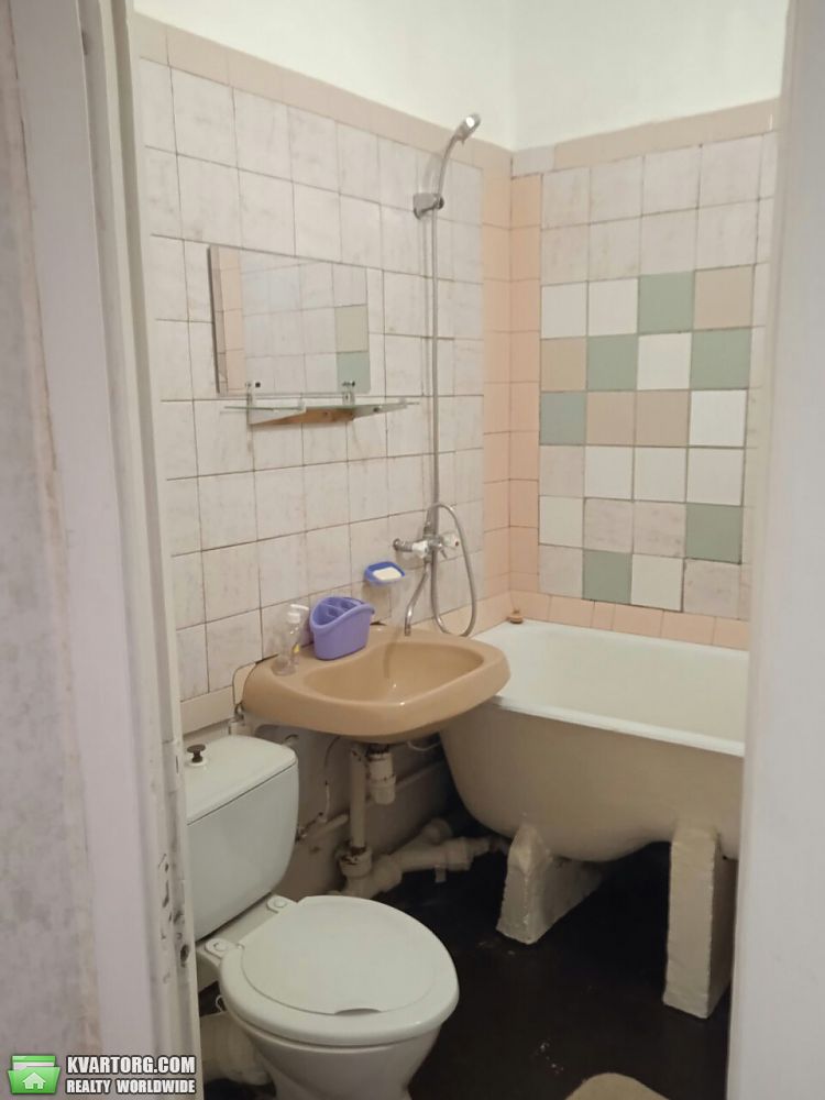 Rent out 1-room apartment. Киев,  Ватутина пр — photo 7
