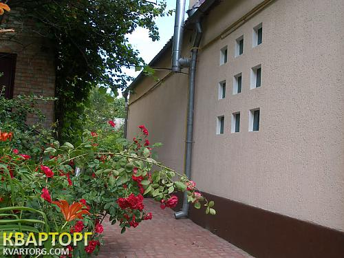 Rent out house. Киев,  2 линия — photo 1