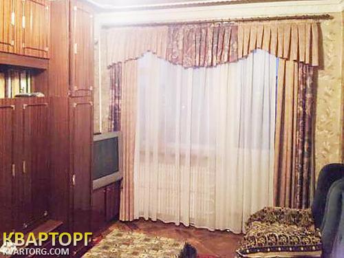 Sell 4-room apartment. Киев, Тростянецкая — photo 1