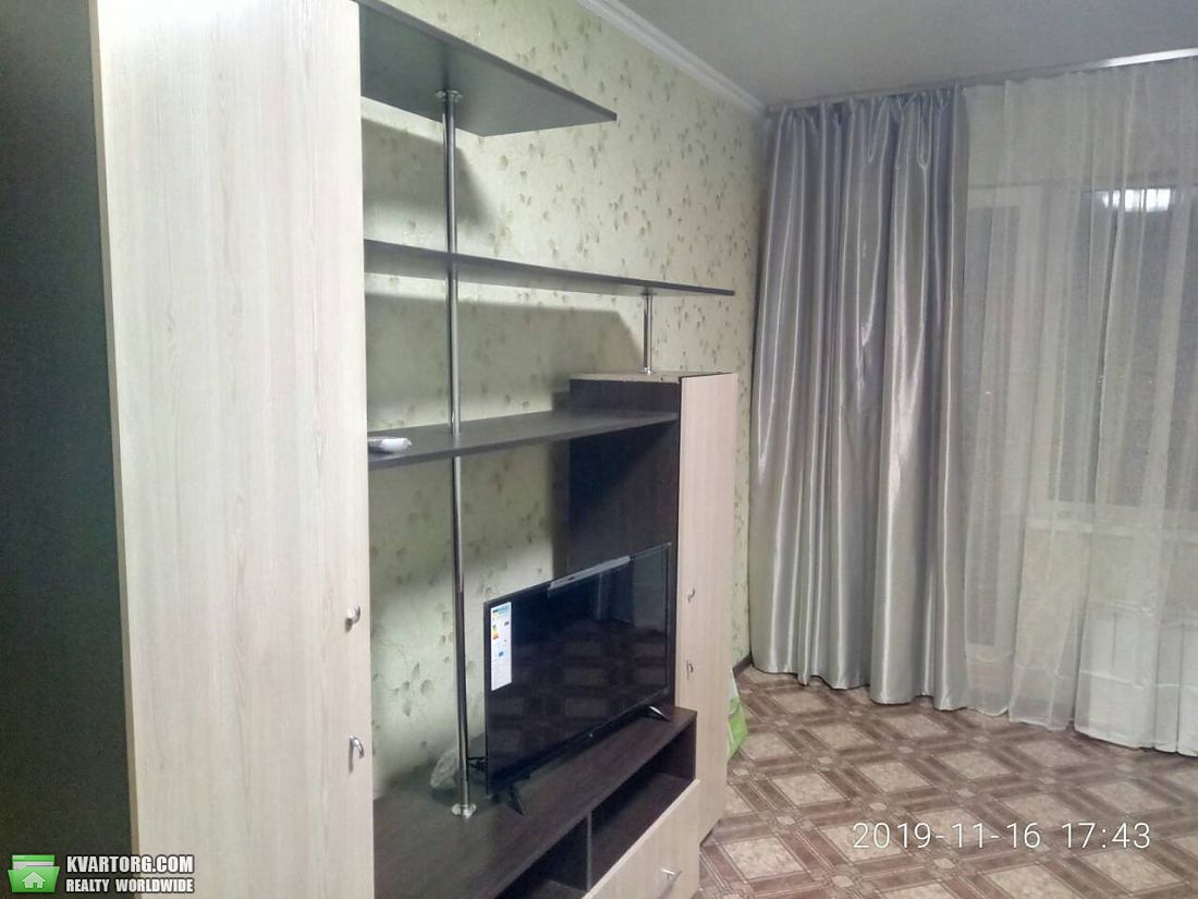 Rent out 2-room apartment. Киев, Гетьмана — photo 7