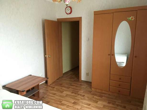 Rent out 2-room apartment. Киев,  Урловская — photo 2