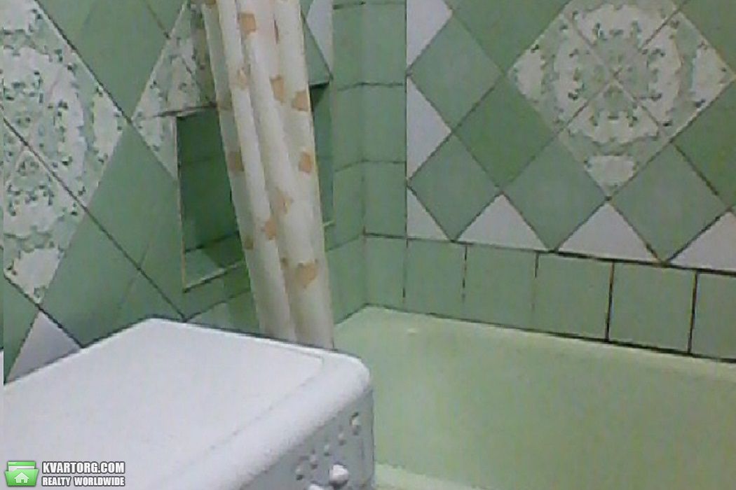 Rent out 2-room apartment. Киев,  Симиренко — photo 9