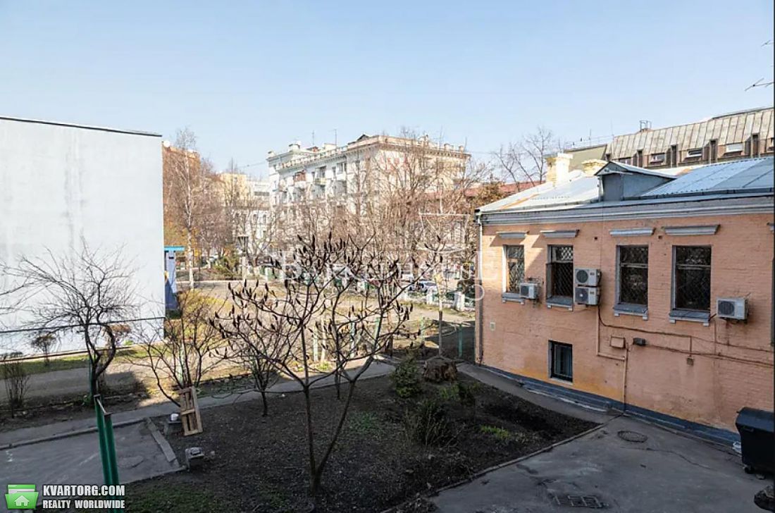 Rent out 2-room apartment. Киев,  Андреевская — photo 9