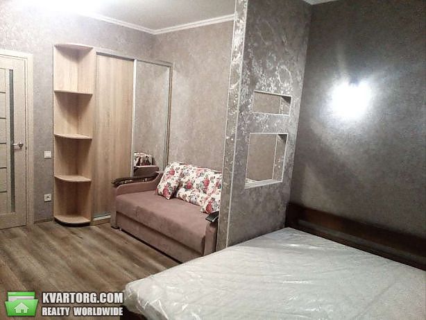 Rent out 1-room apartment. Киев,  Ломоносова — photo 2