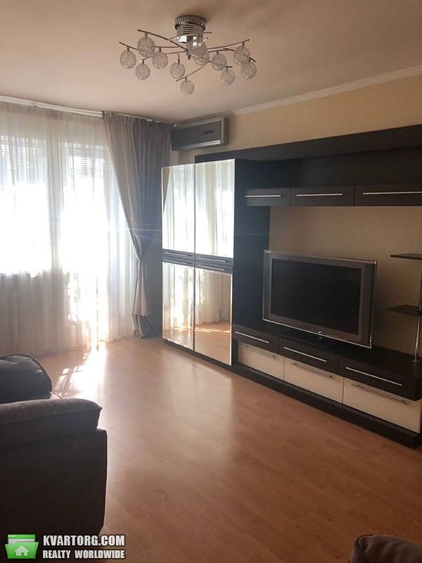 Rent out 2-room apartment. Днепропетровск, Піхоти Короля — photo 9