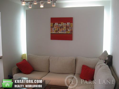 Sell 2-room apartment. Киев,  Эрнста — photo 3