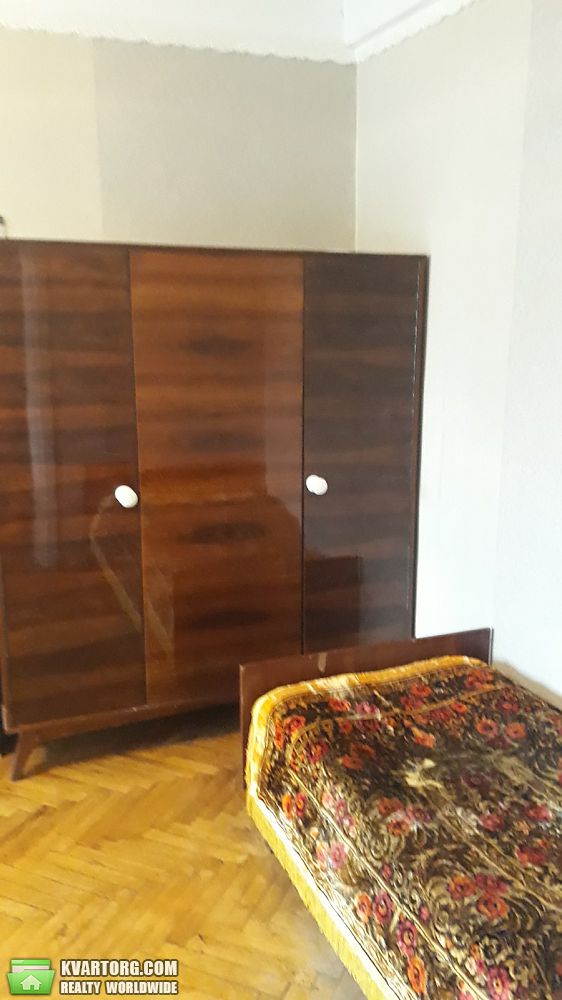 Rent out 1-room apartment. Киев, Строителей — photo 3