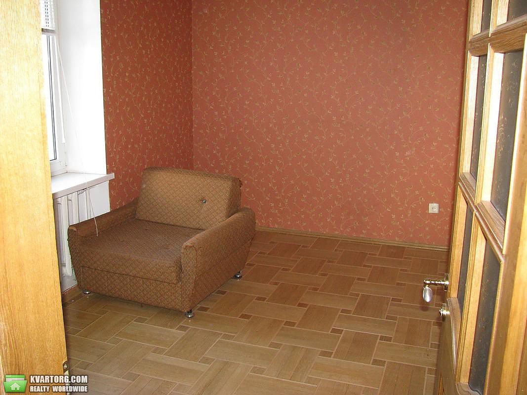 Sell 3-room apartment. Киев,  Богатырская — photo 1