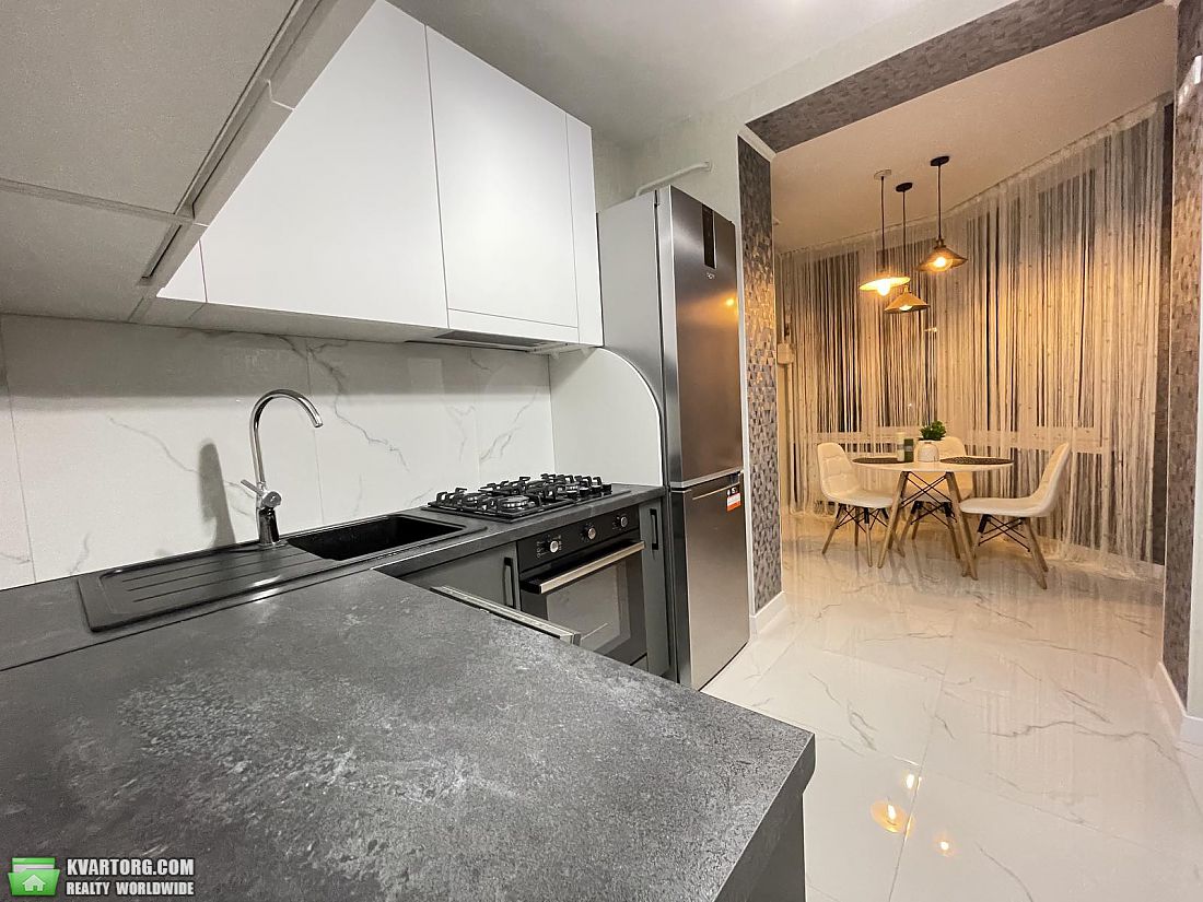 Sell 1-room apartment. Киевская обл., Молодіжна — photo 2
