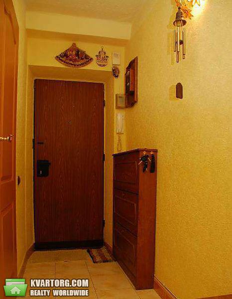 Rent out 3-room apartment. Киев, Энтузиастов — photo 9