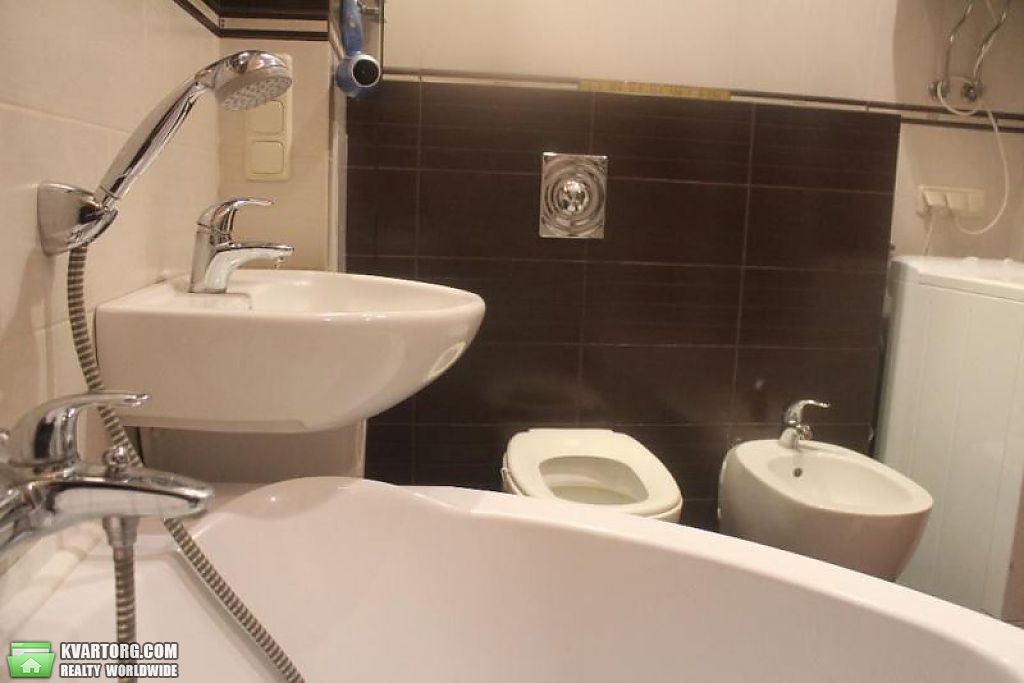 Sell 2-room apartment. Киев,  Малая Житомирская — photo 5