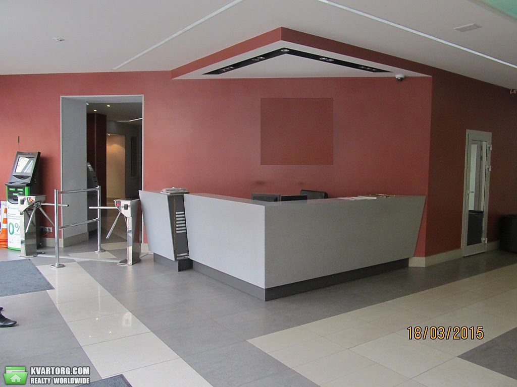 Rent out office. Киев, Черновола — photo 1