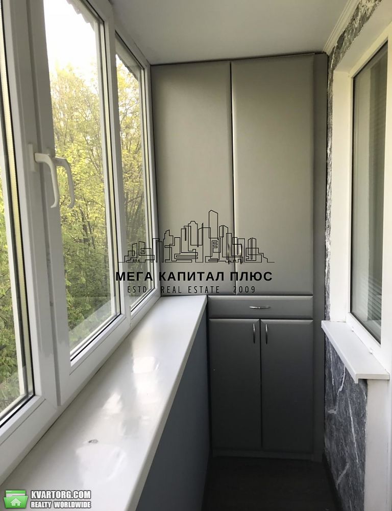 Rent out 2-room apartment. Киев, Донца — photo 7