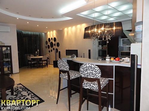 Rent out 3-room apartment. Харьков, Отакара Яроша — photo 1