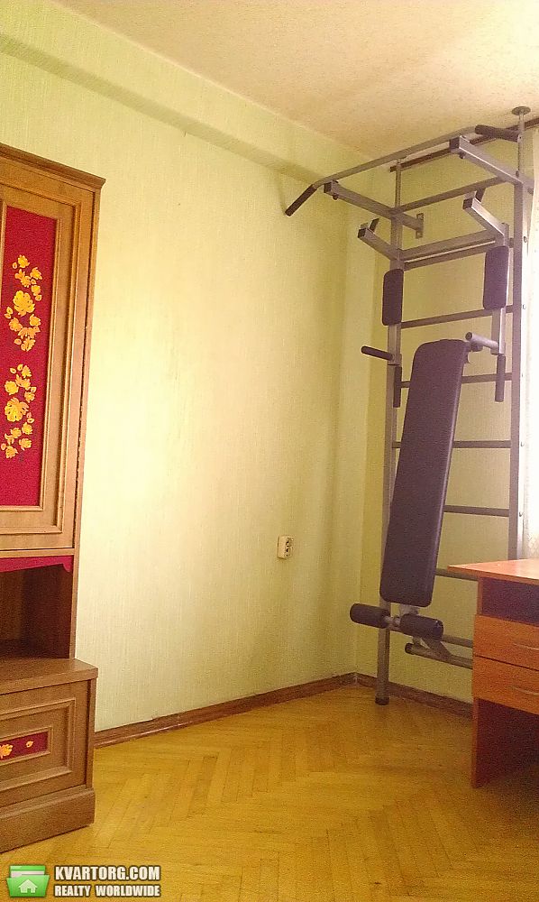 Rent out 2-room apartment. Киев,  Королева — photo 2