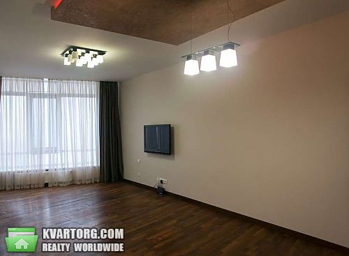 Rent out 3-room apartment. Киев, Ушакова — photo 2