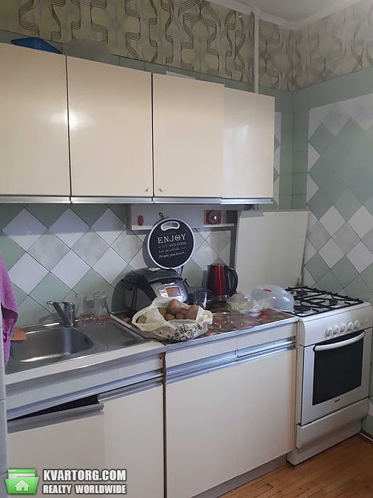 Sell 3-room apartment. Киев,  Здолбуновская — photo 4