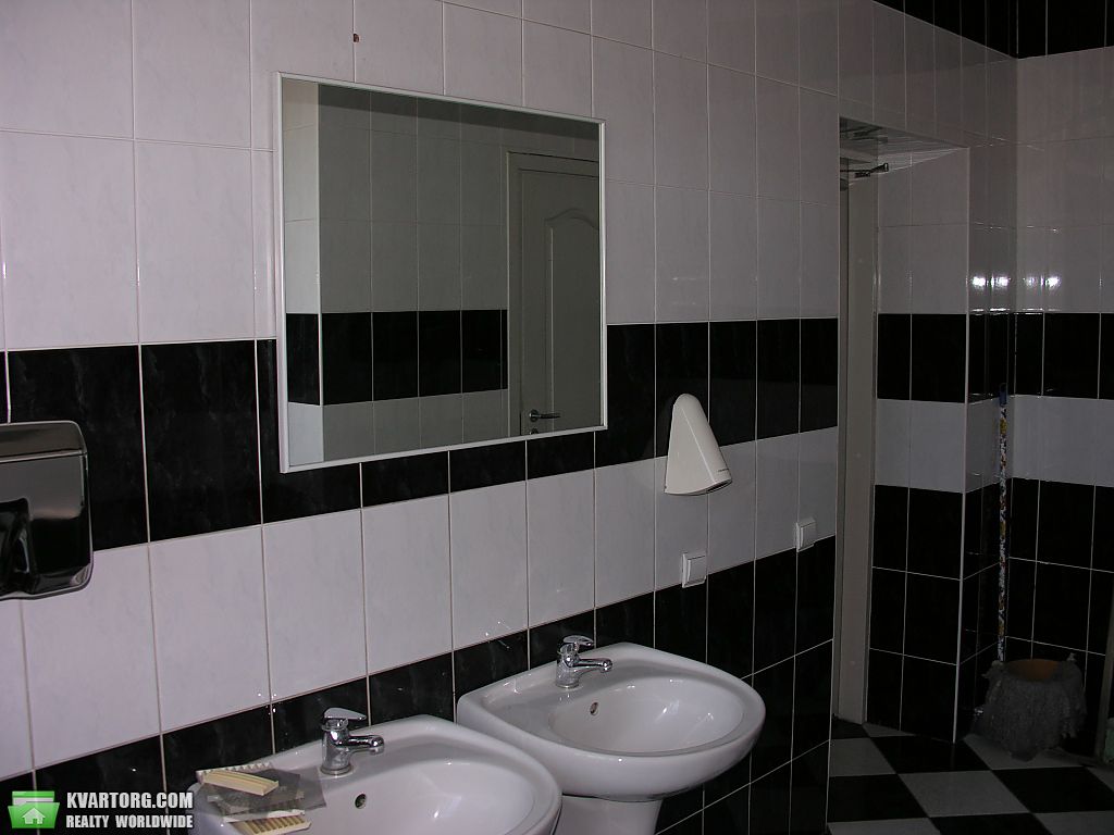 Rent out office. Киев, Московском п-те — photo 3