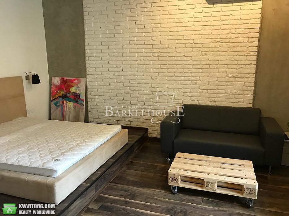 Rent out 1-room apartment. Киев,  Полтавская — photo 4